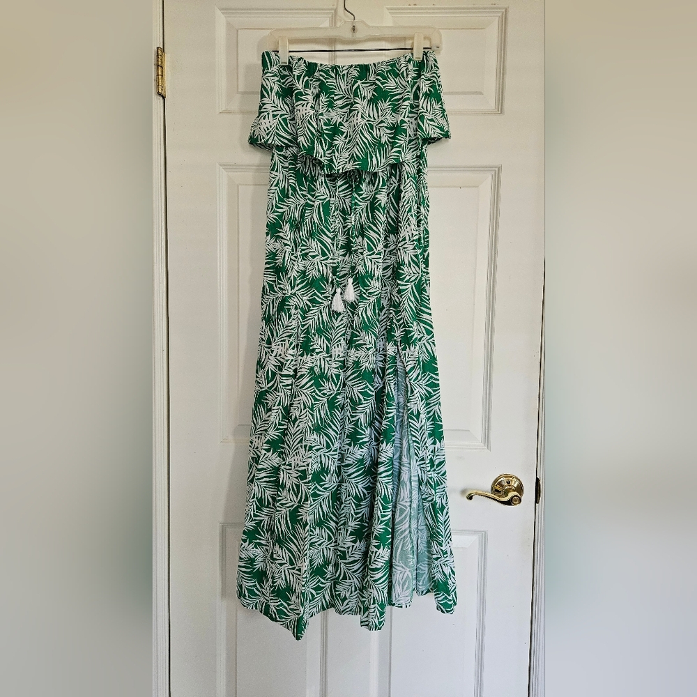 Leaf Print Maxi Dress
